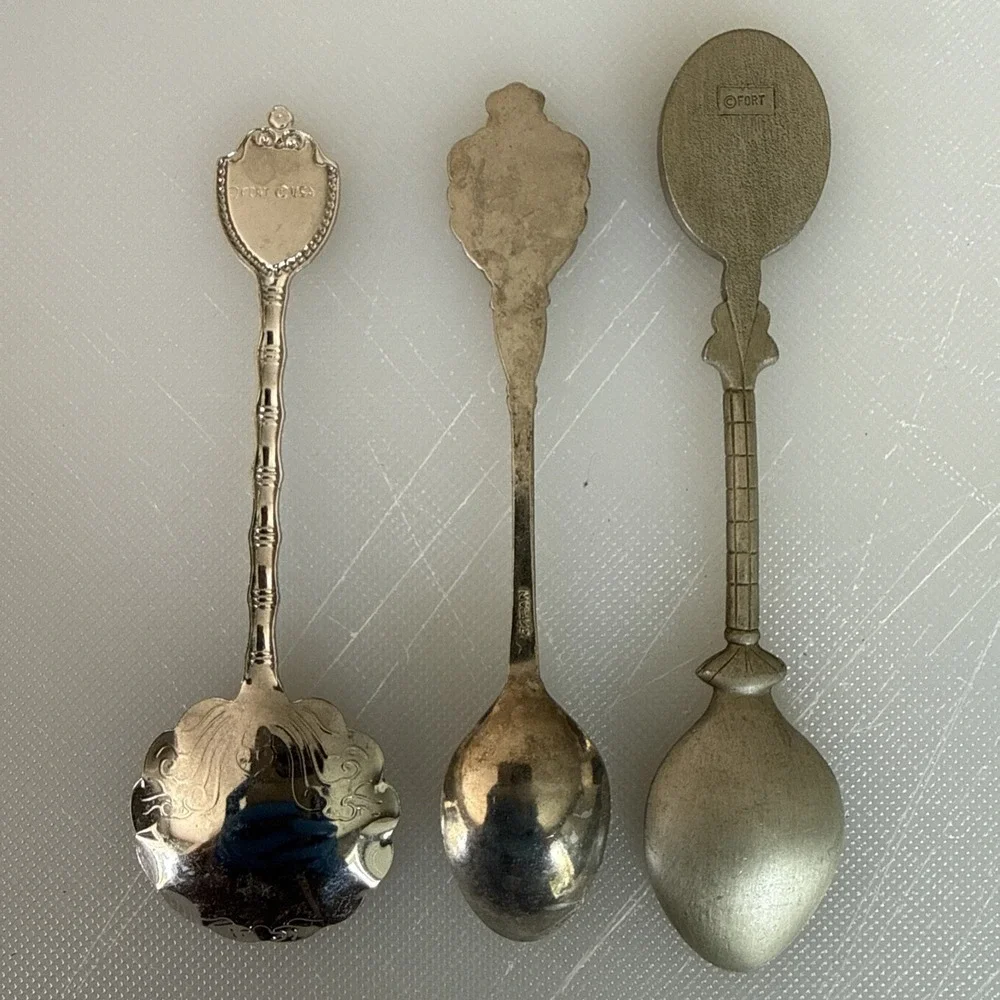 Lot of 13 State/Country Collector Spoons BC, ID, GA, NV, CO, W.VA, MN, PA, CA